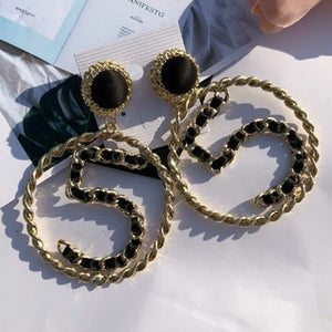Women Simple Simulated Pearl Number 5 Big Circle Earrings Black Ribbon Weaves