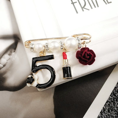 Camellia  Luxury Brand jewlery  style flowers Lapel Pins No 5 pearls Brooches flower Broche Broach Jewelry for Women
