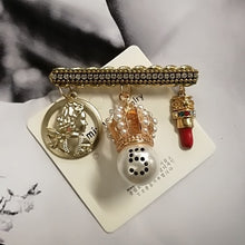 Load image into Gallery viewer, Camellia  Luxury Brand jewlery  style flowers Lapel Pins No 5 pearls Brooches flower Broche Broach Jewelry for Women